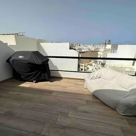 A Brand New Stunning Penthouse With Bbq Area * Msida